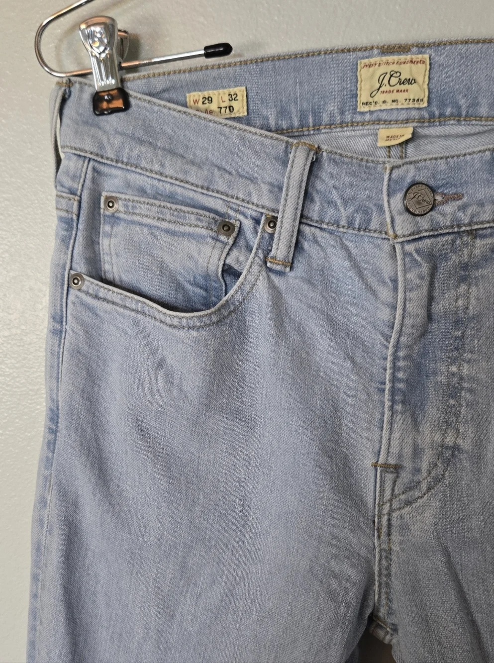 J. Crew | Men's Light Wash 770 Straight Jeans Size 29x32